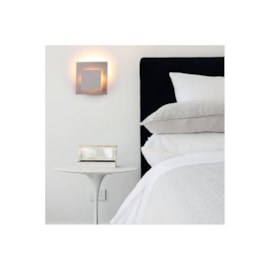 ARANDELA ECLIPSE SAND GOLD E BRANCO (C)16CM (L)16CM (A)6CM 1X4W 2700K 200LM | BELLA ILUMINAÇÃO CD011 ARANDELA ECLIPSE SAND GOLD E BRANCO (C)16CM (L)16CM (A)6CM 1X4W 2700K 200LM | BELLA ILUMINAÇÃO CD011