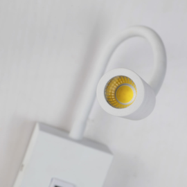 ARANDELA LED AINE COM ENTRADA USB 3000K 3W BIVOLT 7,5X27CM METAL BRANCO | NORDECOR 2465 ARANDELA LED AINE COM ENTRADA USB 3000K 3W BIVOLT 7,5X27CM METAL BRANCO | NORDECOR 2465