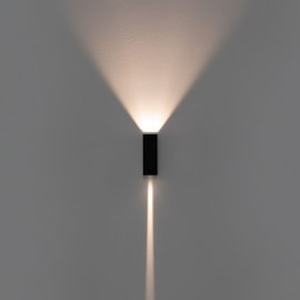ARANDELA LED WALL MINI RETANGULAR FACHO DUPLO ABERTO E FECHADO EXTERNO 3000K 5W BIVOLT 10X3,6X2CM PRETO | STELLA STH9731 ARANDELA LED WALL MINI RETANGULAR FACHO DUPLO ABERTO E FECHADO EXTERNO 3000K 5W BIVOLT 10X3,6X2CM PRETO | STELLA STH9731
