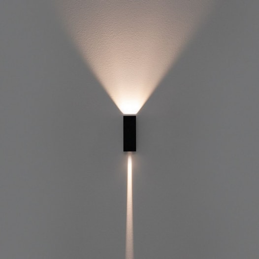 ARANDELA LED WALL MINI RETANGULAR FACHO DUPLO ABERTO E FECHADO EXTERNO 3000K 5W BIVOLT 10X3,6X2CM PRETO | STELLA STH9731 ARANDELA LED WALL MINI RETANGULAR FACHO DUPLO ABERTO E FECHADO EXTERNO 3000K 5W BIVOLT 10X3,6X2CM PRETO | STELLA STH9731