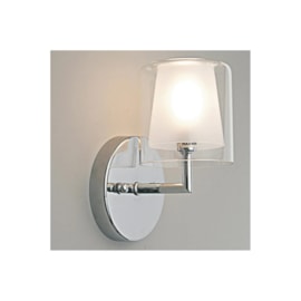 ARANDELA MAISON METAL E VIDRO CROMADO E TRANSPARENTE 1XG9 | BELLA ILUMINAÇÃO MO0016 ARANDELA MAISON METAL E VIDRO CROMADO E TRANSPARENTE 1XG9 | BELLA ILUMINAÇÃO MO0016