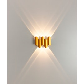 HOME ARANDELA DE PAREDE LED SCHALA EXTERNO 3000K 5W BIVOLT 12X15X3,8CM ALUMÍNIO DOURADO | OPUS LED OPS 85759